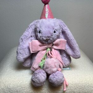 Jellycat Bashful Lilac Bunny / BNWT / Hard to Find